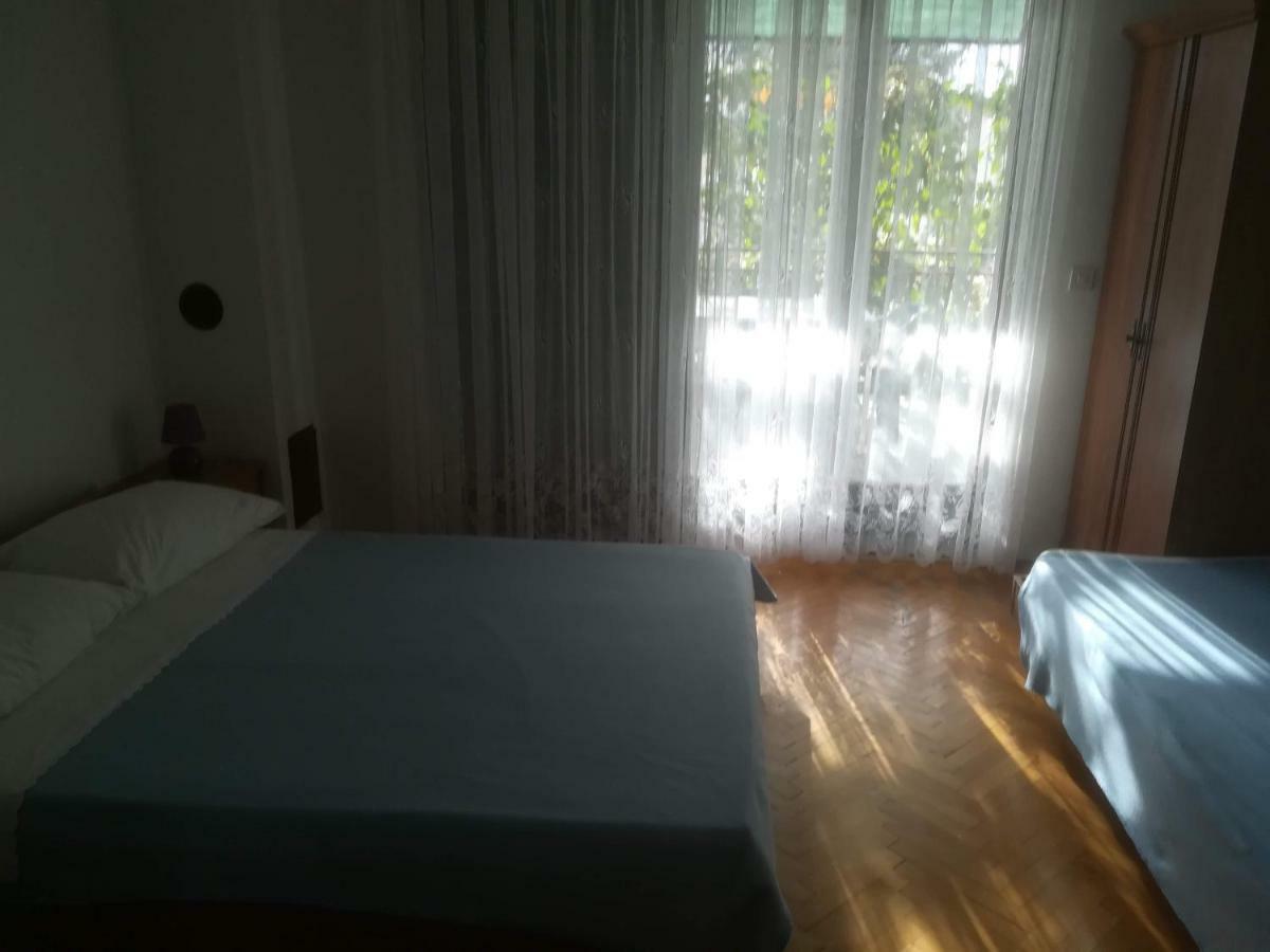 Apartmani Mid Razinska 41 Brodarica Kod Sibenika Razine Экстерьер фото